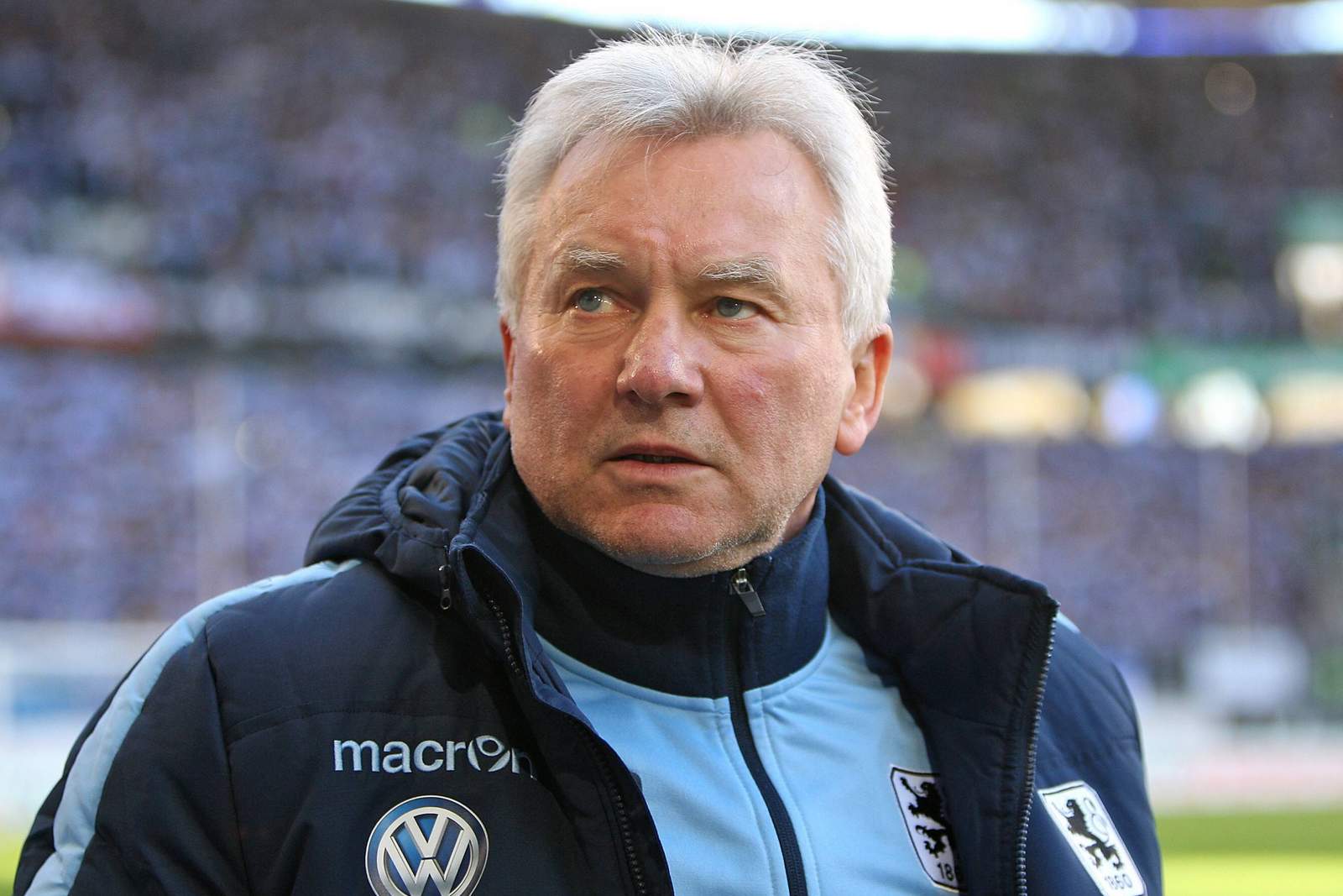 möhlmann trainer 1860 2.bundesliga Trainer Benno Möhlmann