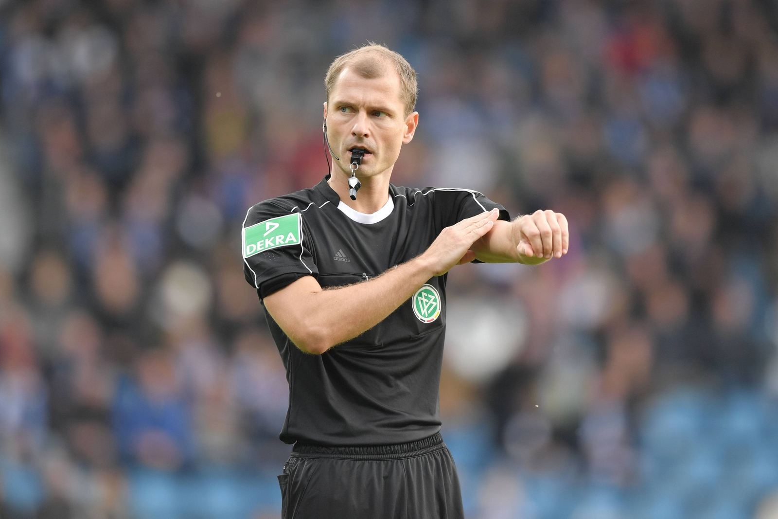rené rohde, schiedsrichter, dritte liga, zweiter spieltag Schiedsrichter René Rohde