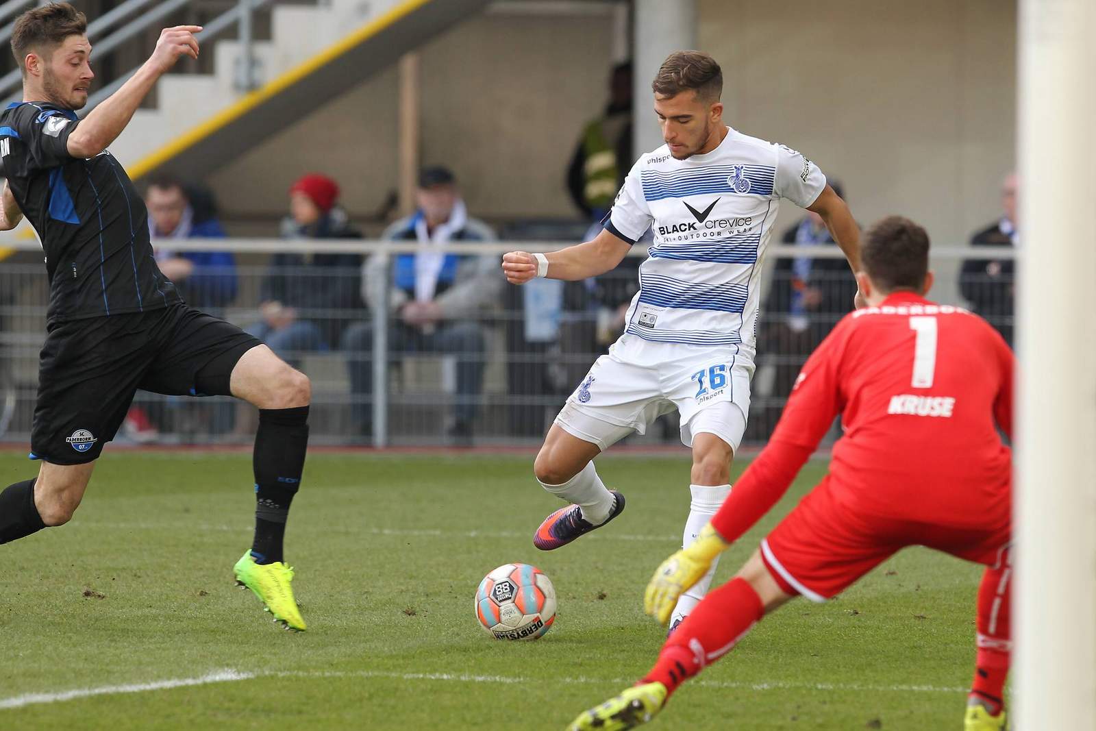 engin duisburg strohdiek kruse paderborn 3.liga Ahmet Engin trifft gegen Lukas Kruse