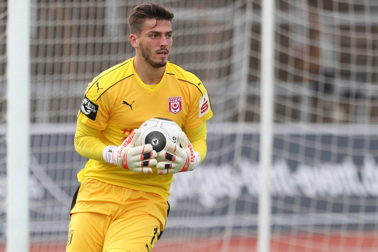 bredlow hallescher fc 3.liga Fabian Bredlow vom Halleschen FC