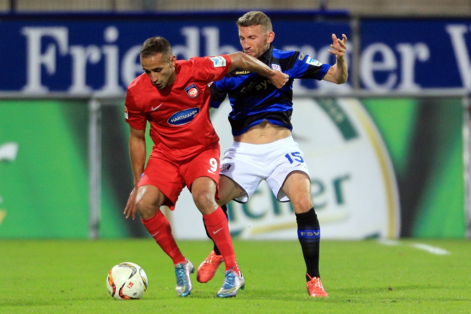 morabit heidenheim huber fsv frankfurt 3.liga Smail Morabit im Zweikampf mit Alexander Huber