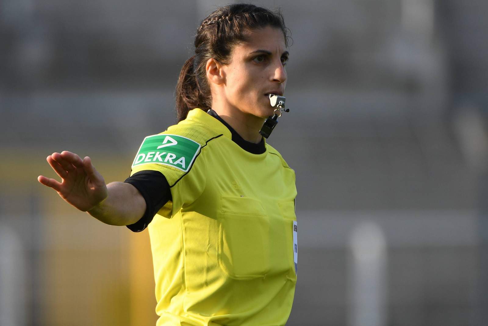 hussein schiedsrichter dfb 3.liga Schiedsrichterin Riem Hussein