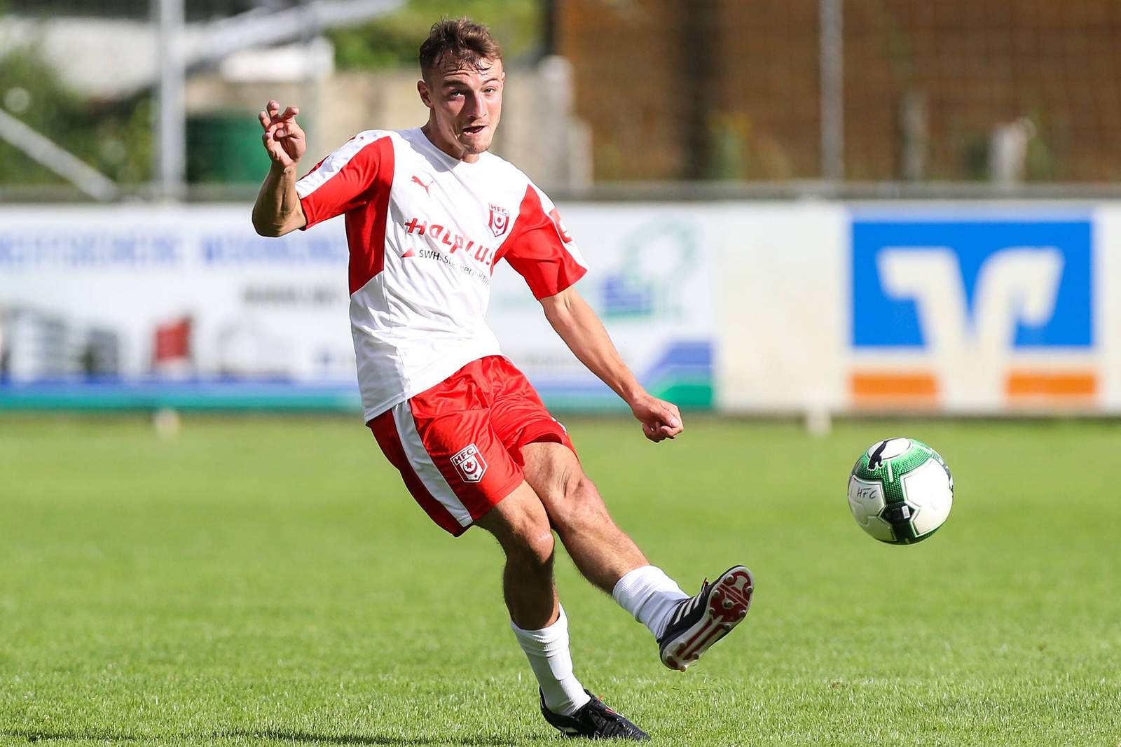 3. liga, energie cottbus, daniel bohl Daniel Bohl im Trikot des HFC.