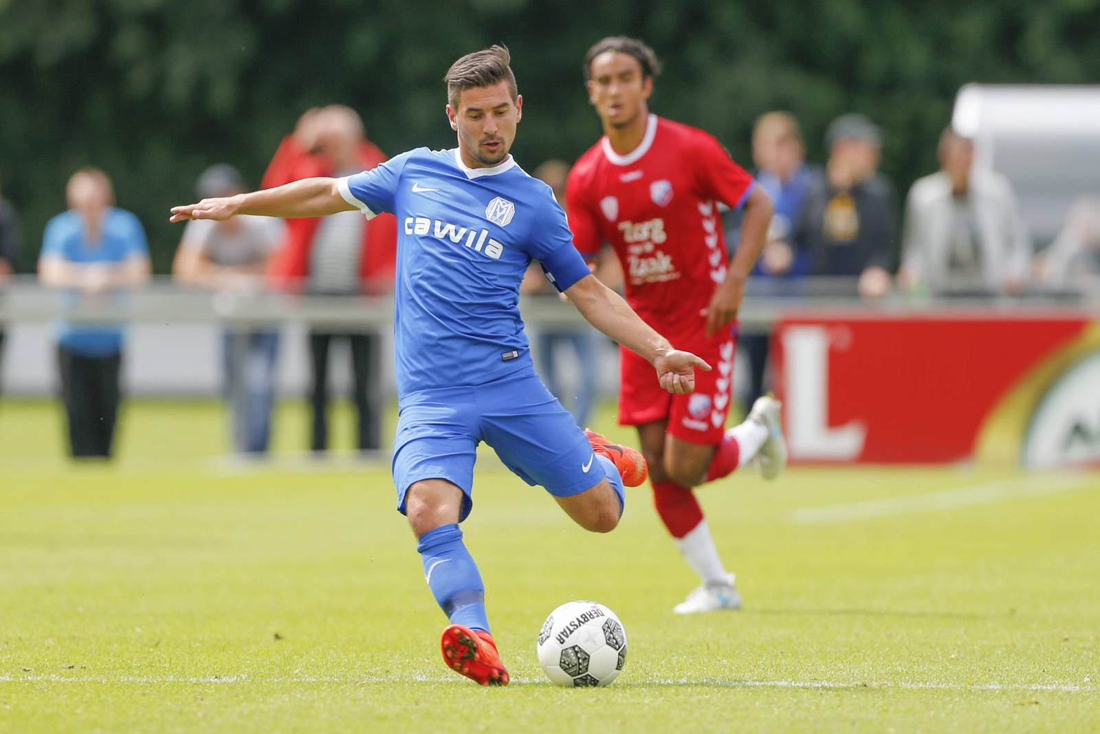 martin wagner, sv meppen, dritte liga Martin Wagner vom SV Meppen am Ball