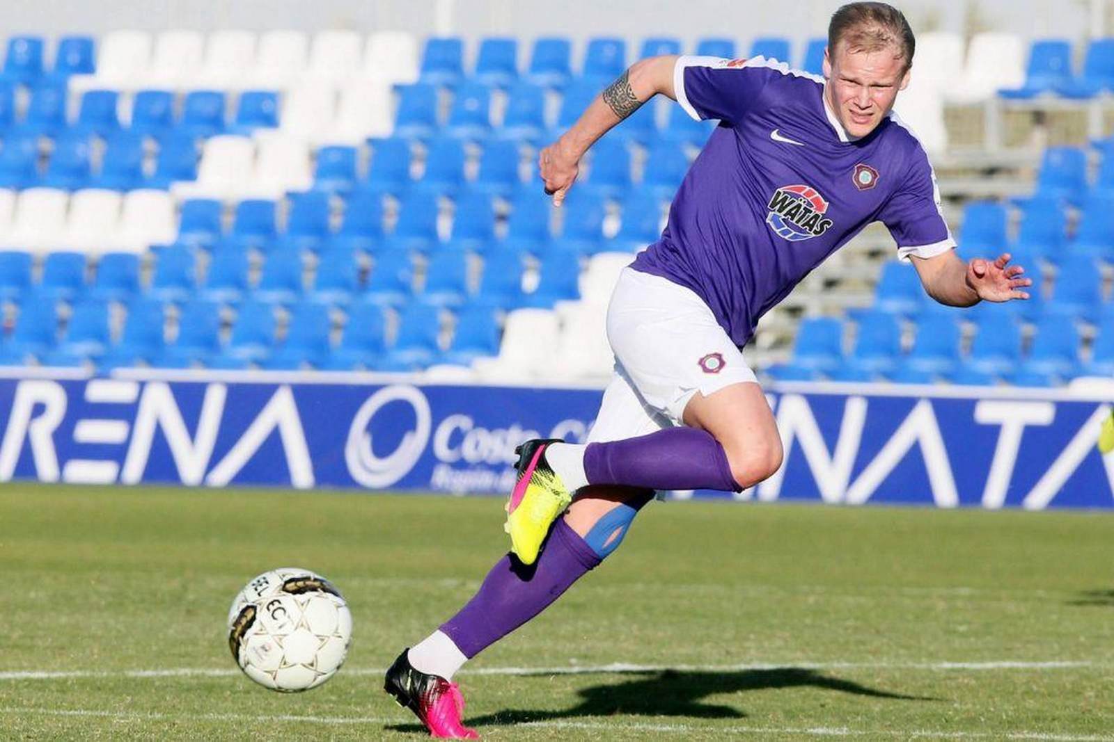 sören bertram, erzgebirge aue, hfc Sören Bertram im Trikot von Erzgebirge aue
