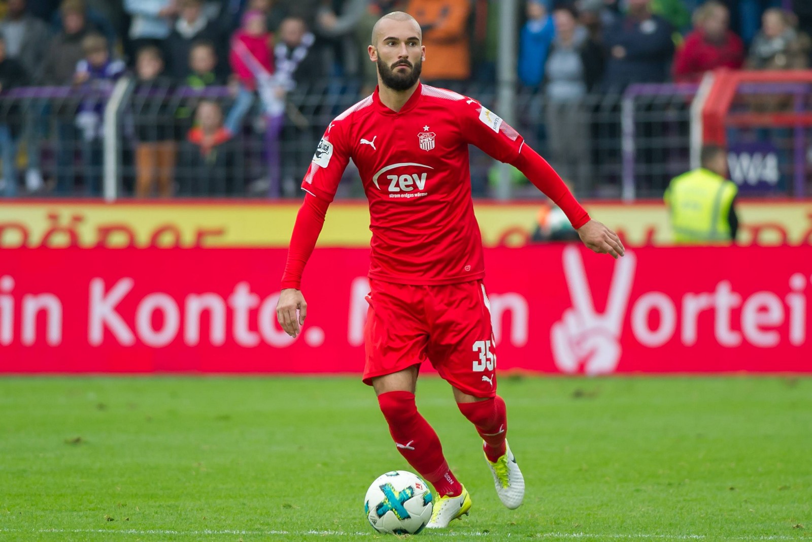 Prüft Erstliga-Angebote aus dem Ausland: FSV-Verteidiger Nico Antonitsch