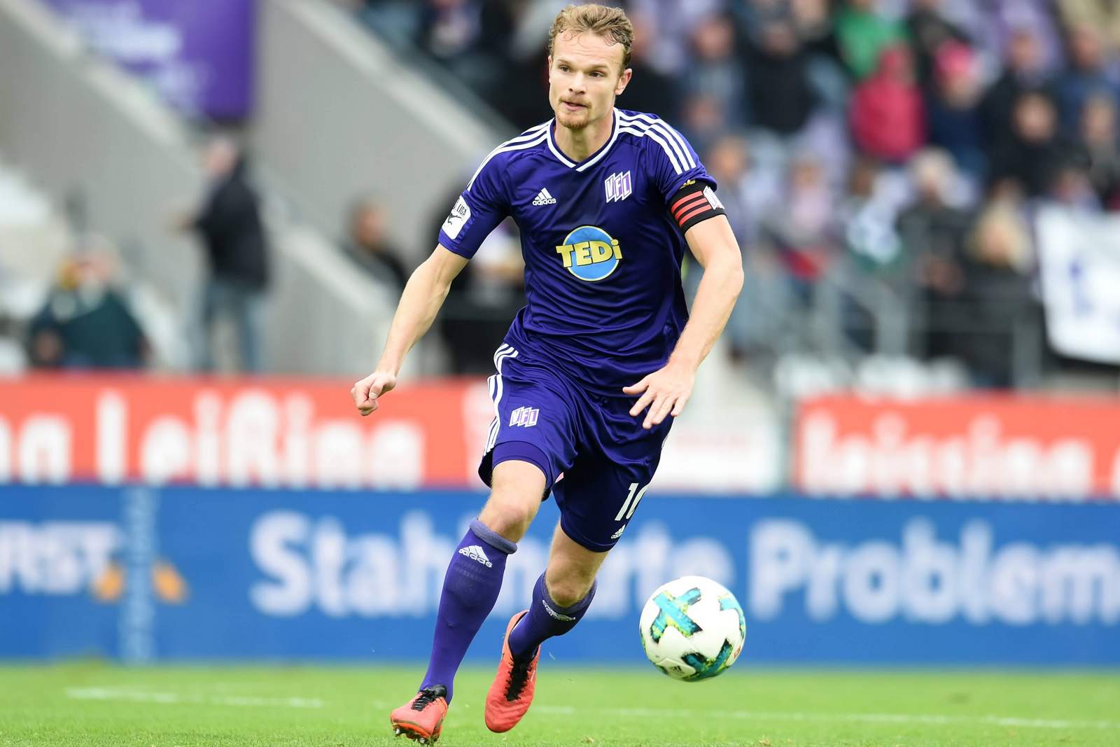 christian groß, vfl osnabrück, 3. liga Christian Groß am Ball für den VfL Osnabrück