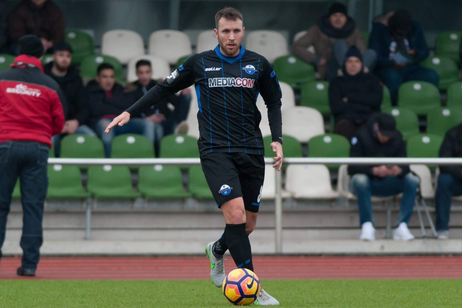 marc andre kruska, sc paderborn, 3. liga Marc Andre Kruska im Trikot des SC Paderborn. Jetzt wechselt er nach Bremen.