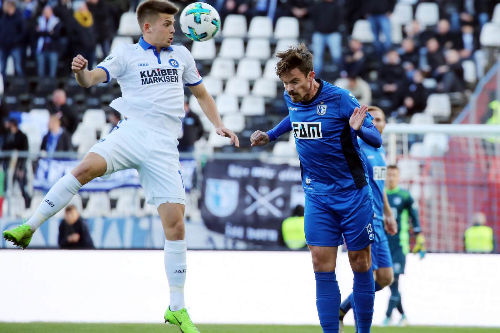 marvin wanitzek, dennis erdmann, ksc, magdeburg, 3. liga Marvin Wanitzek gegen Dennis Erdmann. Jetzt auf die Partie Magdeburg gegen KSC wetten