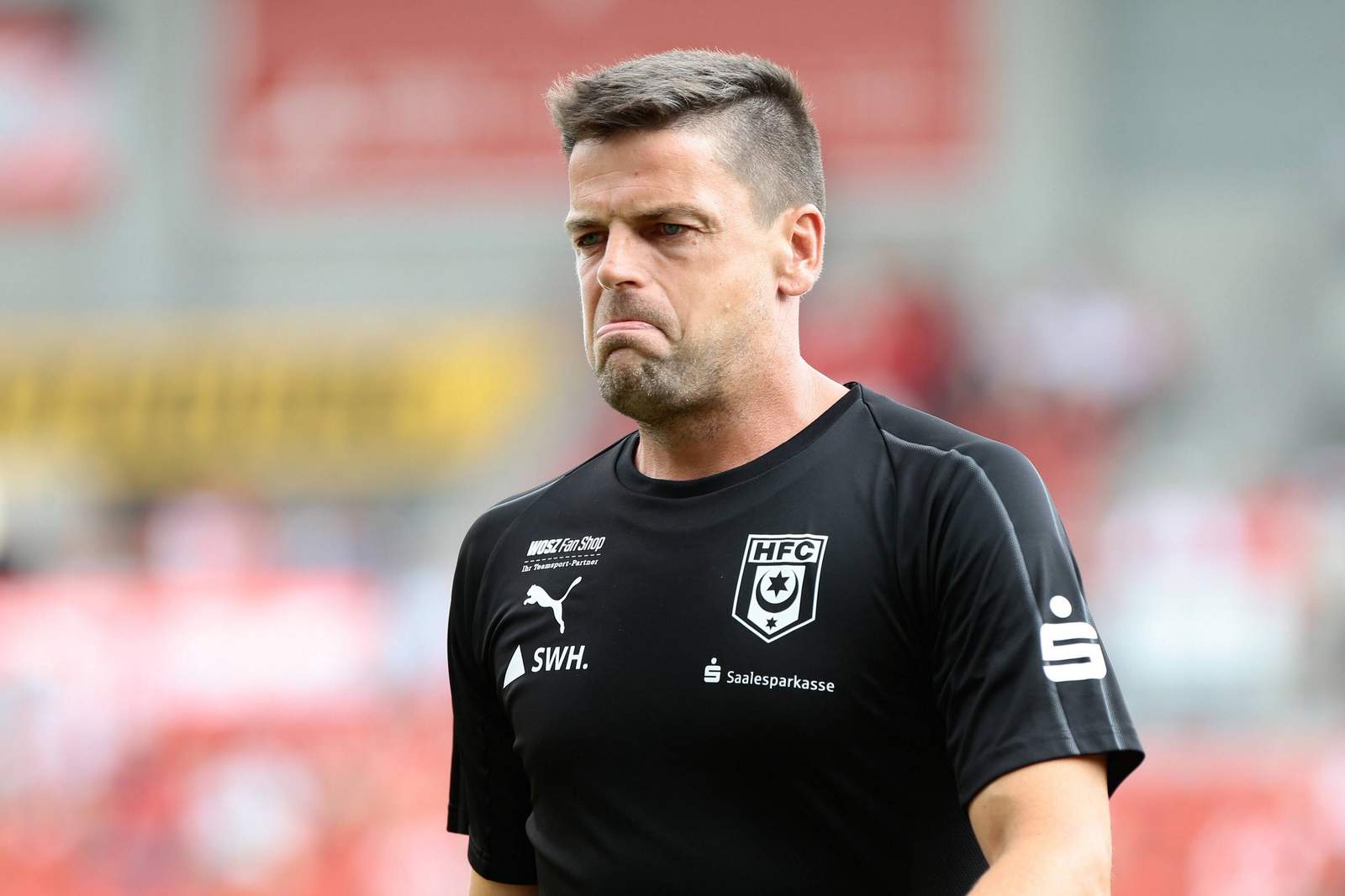 ziegner halle 3.liga Torsten Ziegner nach dem Spiel Halle gegen Fortuna Köln