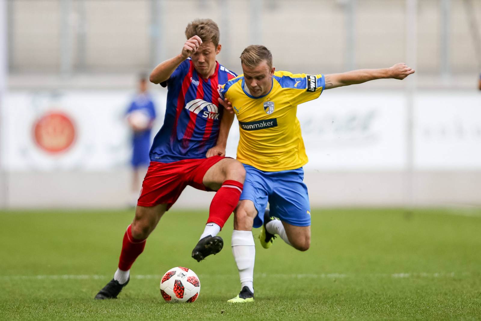 connor krempicki, guillaume cros, carl zeiss jena, kfc uerdingen, 3. liga Connor Krempicki gegen Guillaume Cros.