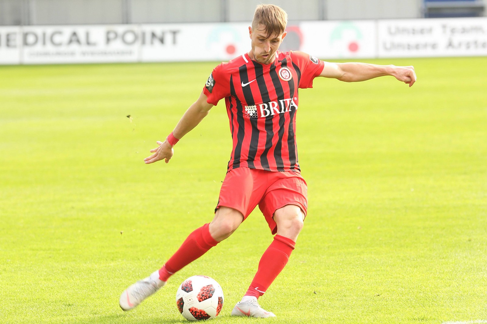 Andrist, Wehen Wiesbaden, 3.. Liga Stephan Andrist am Ball für Wehen Wiesbaden