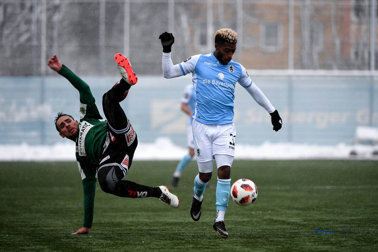 kodjovi koussou, 1860 münchen, 3. liga Kodjovi Koussou im Testspiel gegen den SV Ried