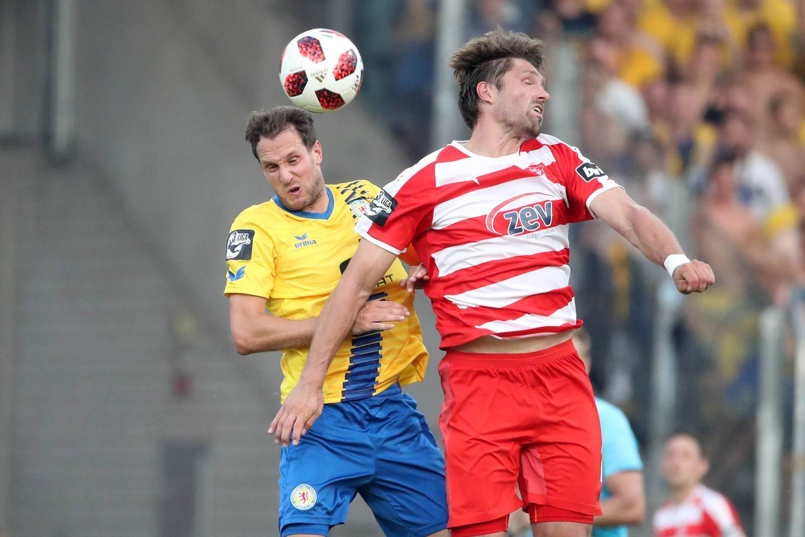stephan fürstner, ronny könig, 3. liga, eintracht braunschweig, fsv zwickau Stephan Fürstner gegen Ronny König.