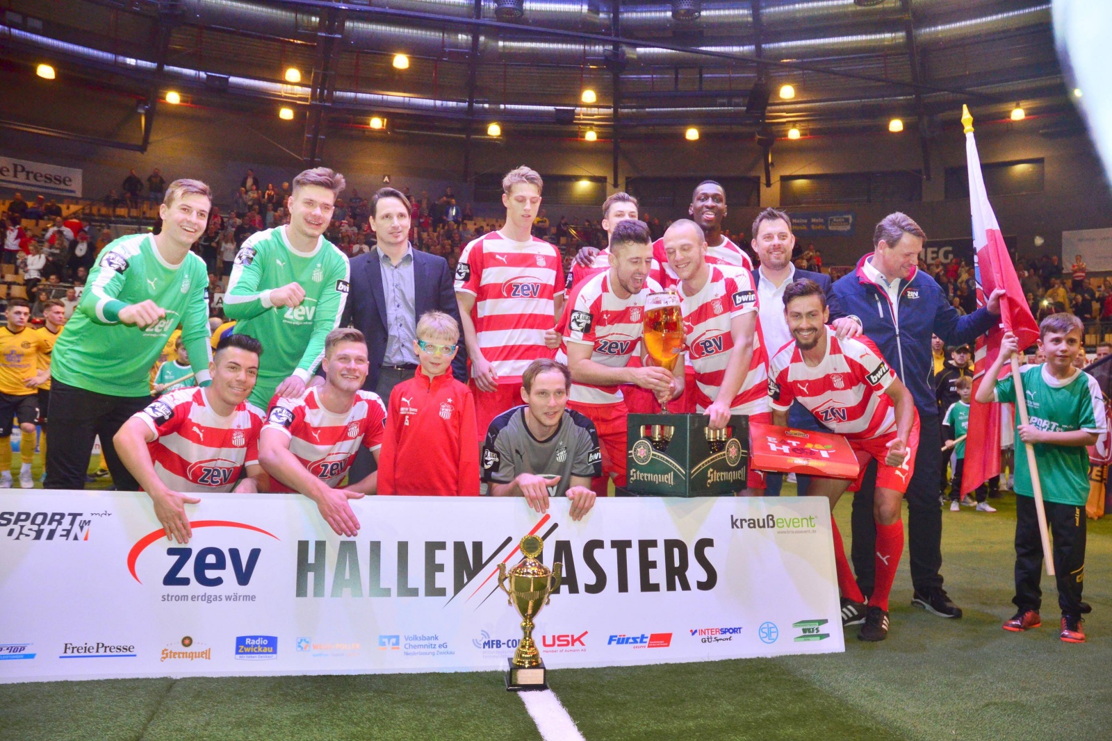 FSV Zwickau, Hallenmasters Siegerfoto des FSV Zwickau beim ZEV Hallenmasters