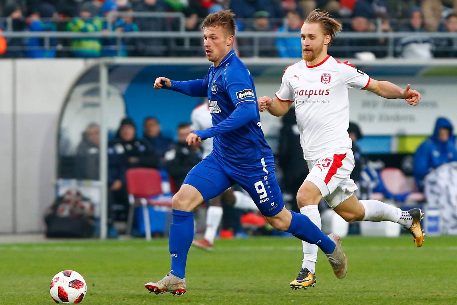 pourie ksc jopek hfc 3.liga Marvin Pourie gewinnt Laufduell gegen Björn Jopek