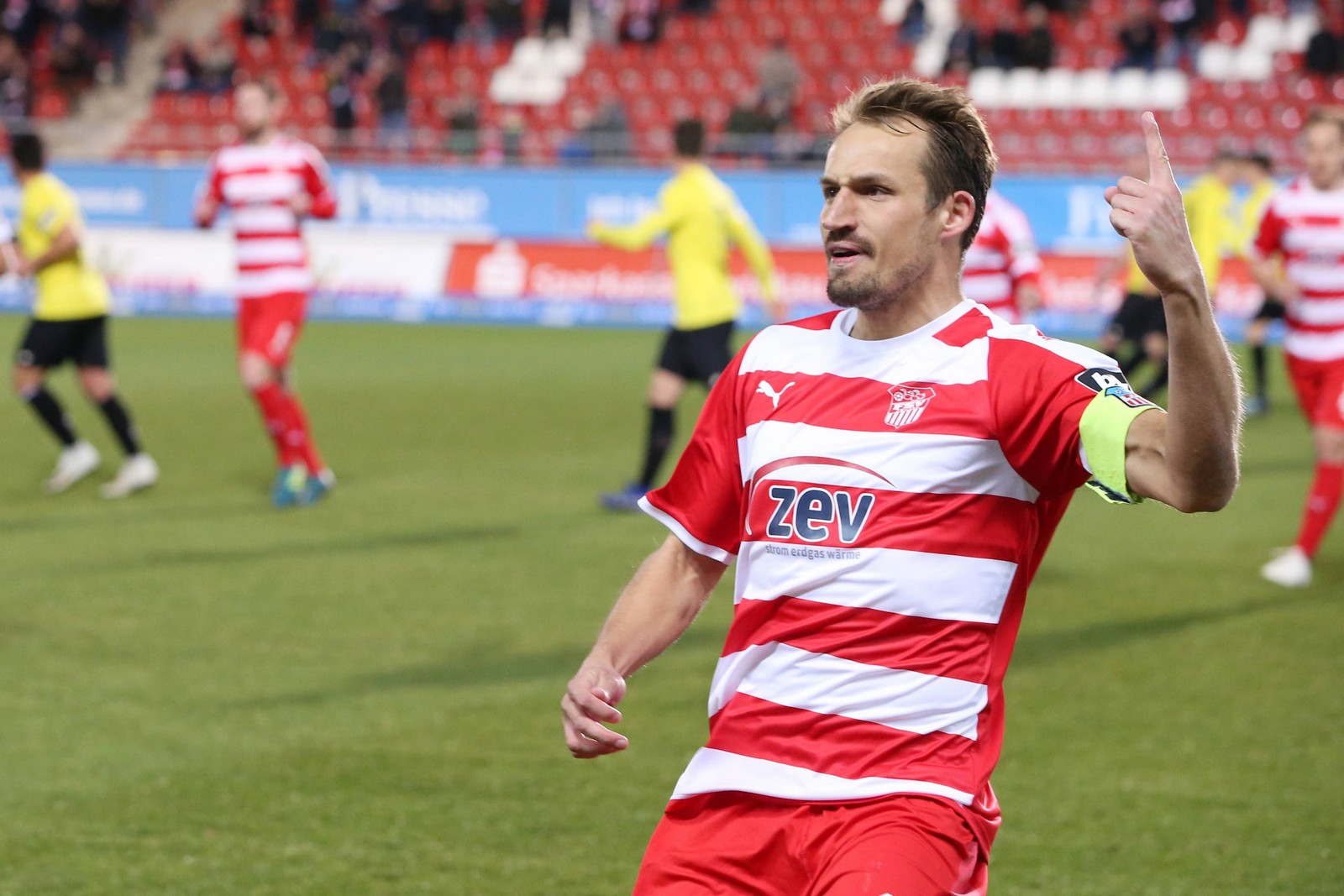 3. liga, fsv zwickau, toni wachsmuth Toni Wachsmuth bejubelt seinen Treffer gegen Uerdingen.