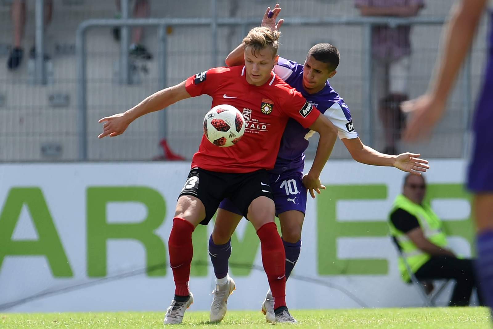 3. liga, großaspach, philipp hercher Philipp Hercher gegen Anas Ouahim.