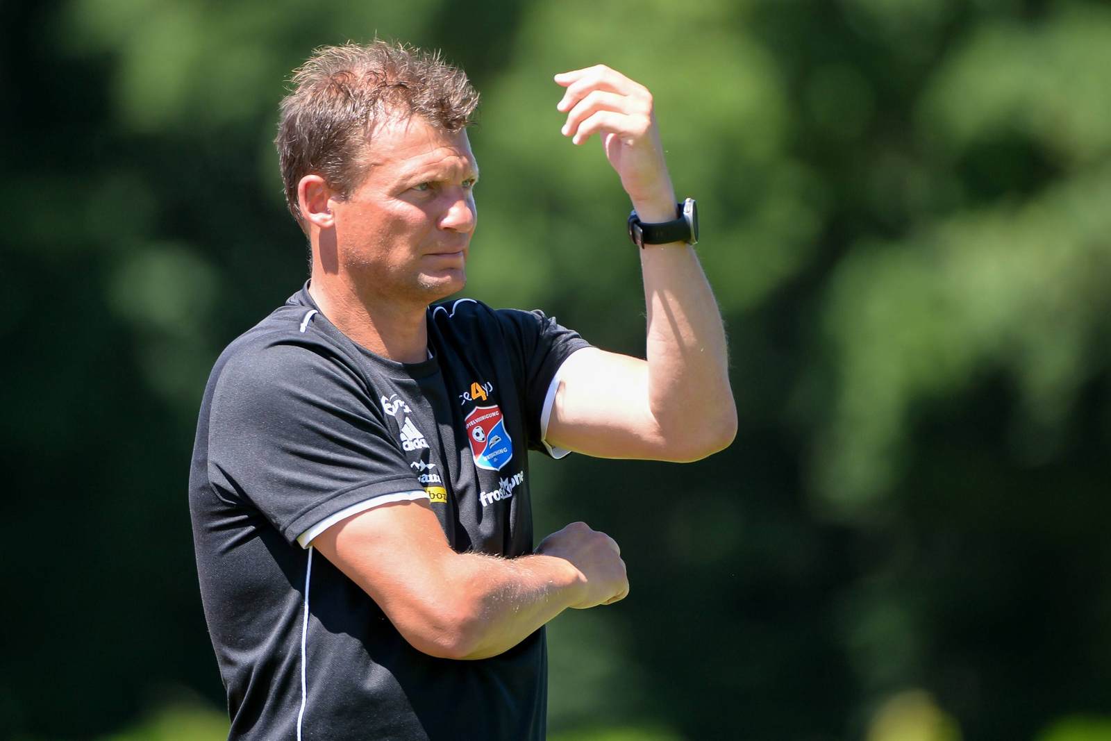claus schromm, spvgg unterhaching, 3. liga Claus Schromm an der Seitenlinie