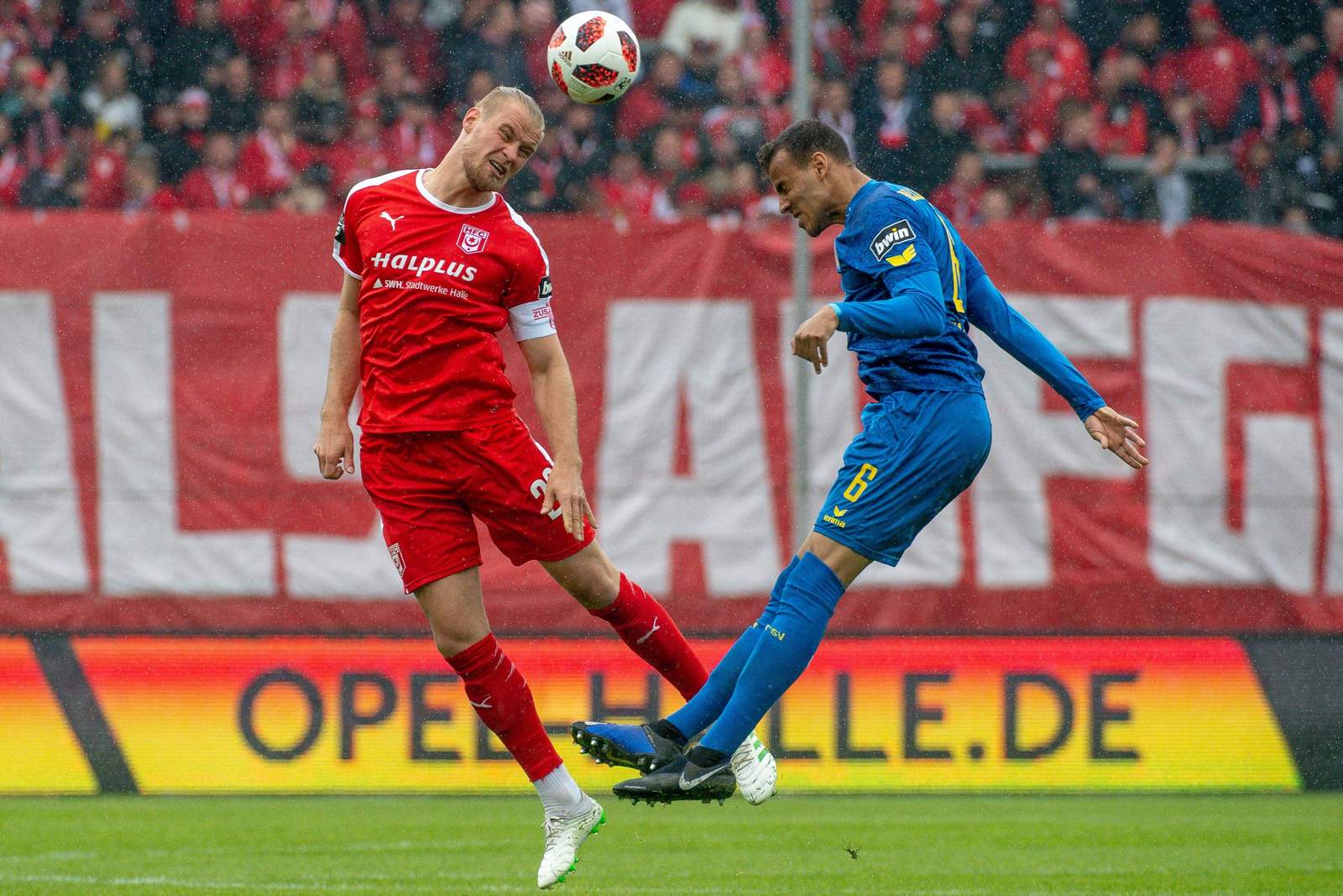 3. liga, hfc, sebastian mai, eintracht braunschweig, steffen nkansah Sebastian Mai (l.) vom HFC gegen Steffen Nkansah von Eintracht Braunschweig.