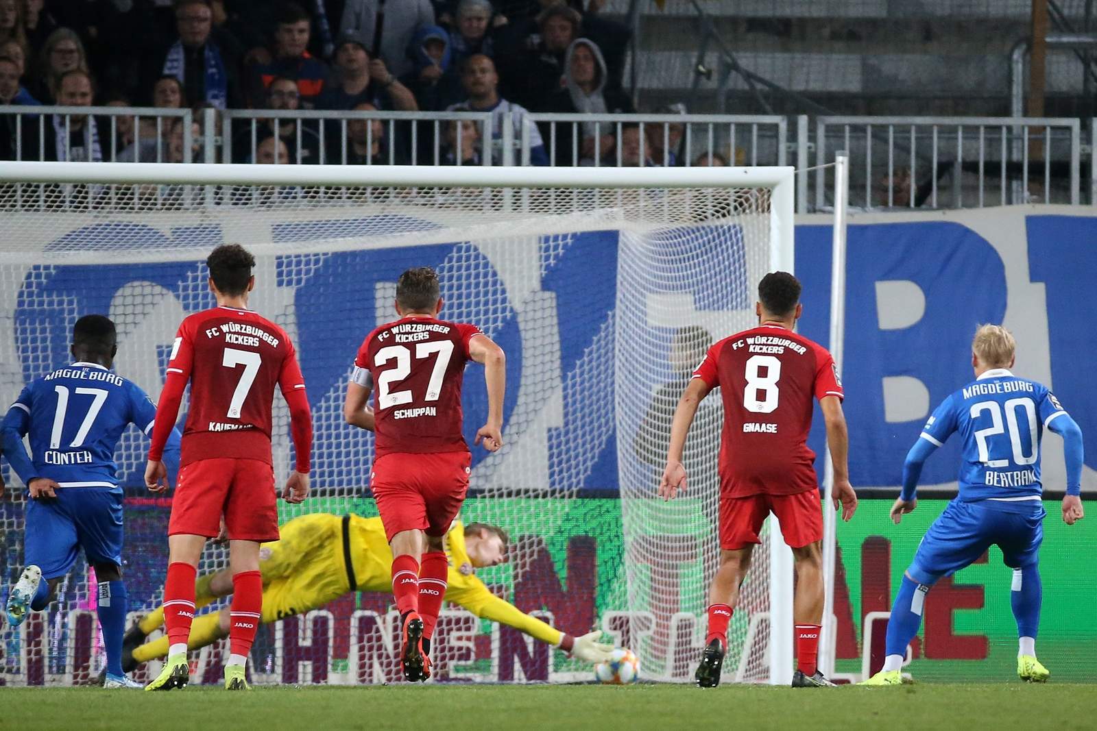 bertram magdeburg 3.liga Sören Bertram trifft per Elfmeter gegen Würzburg