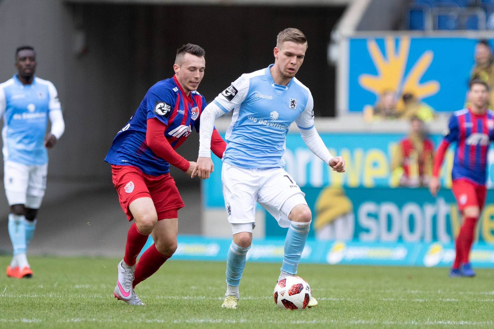 Adam Matuschyk, Daniel Wein, KFC Uerdingen, 1860 München, 3. liga Adam Matuschyk gegen Daniel Wein
