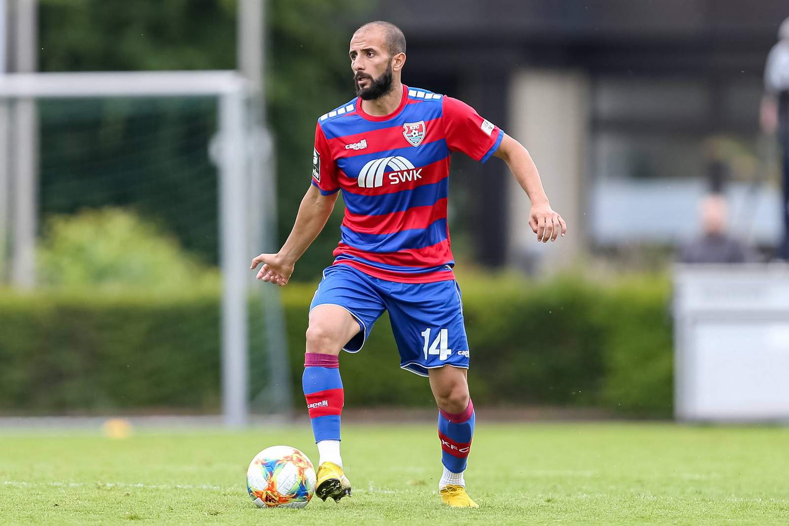 kfc uerdingen, necirwan khalil mohammad Necirwan Khalil Mohammad im Testspiel gegen Charleroi.