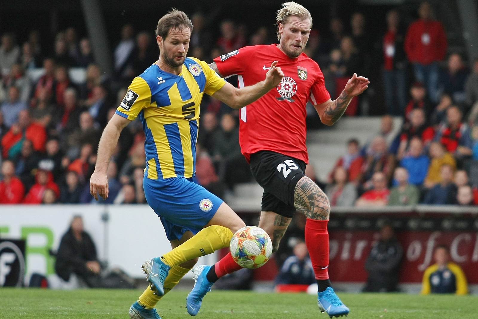 nick proschwitz, kai gehring, eintracht braunschweig, sonnenhof großaspach, 3. liga Nick Proschwitz gegen Kai Gehring