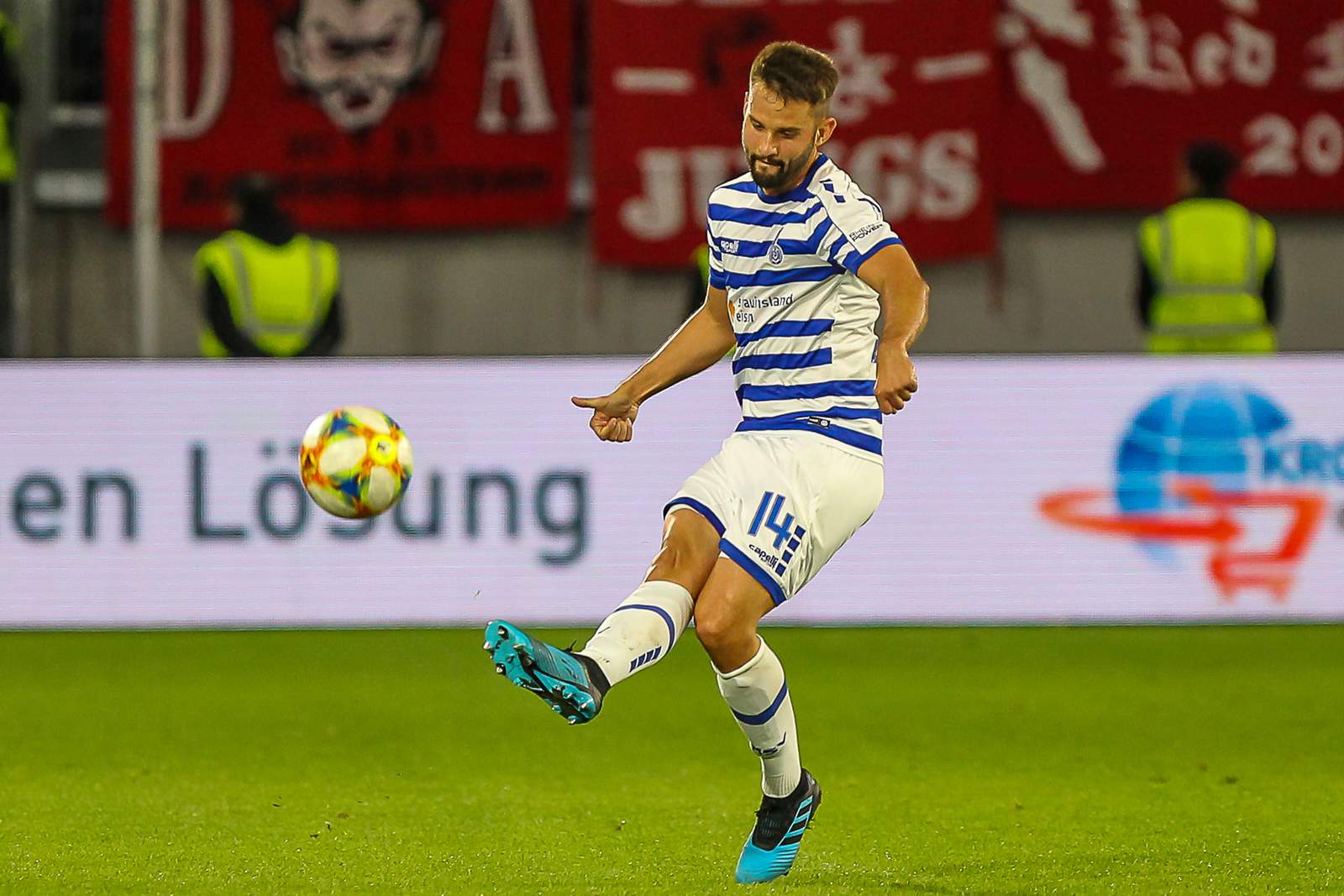 3. liga, msv duisburg, tim albutat Tim Albutat im Spiel gegen den FCK.