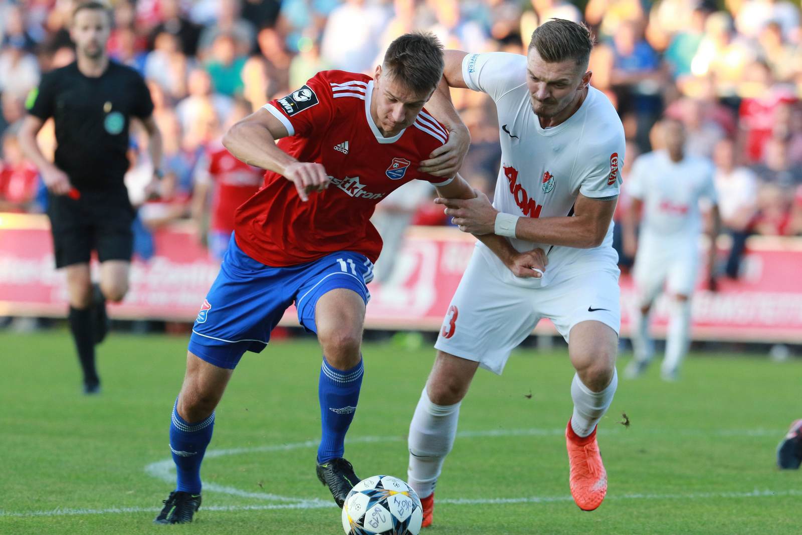 florian dietz, alexander sorge, spvgg unterhaching, türkgücü münchen, toto pokal Florian Dietz gegen Alexander Sorge