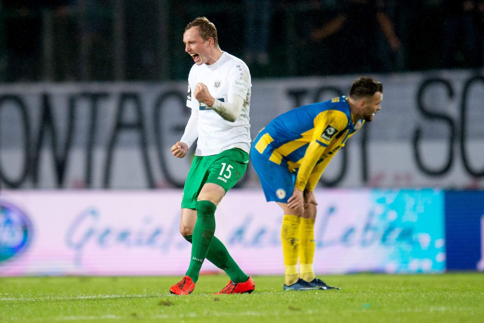 3. liga, preußen münster, simon scherder Simon Scherder bejubelt den Ausgleich gegen Braunschweig.