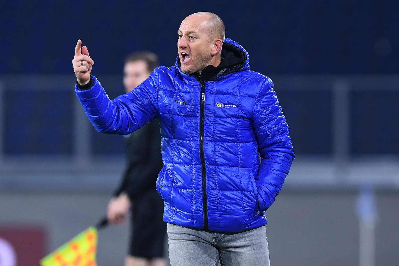 3. liga, msv duisburg, torsten lieberknecht MSV-Coach Torsten Lieberknecht im Spiel gegen Köln.
