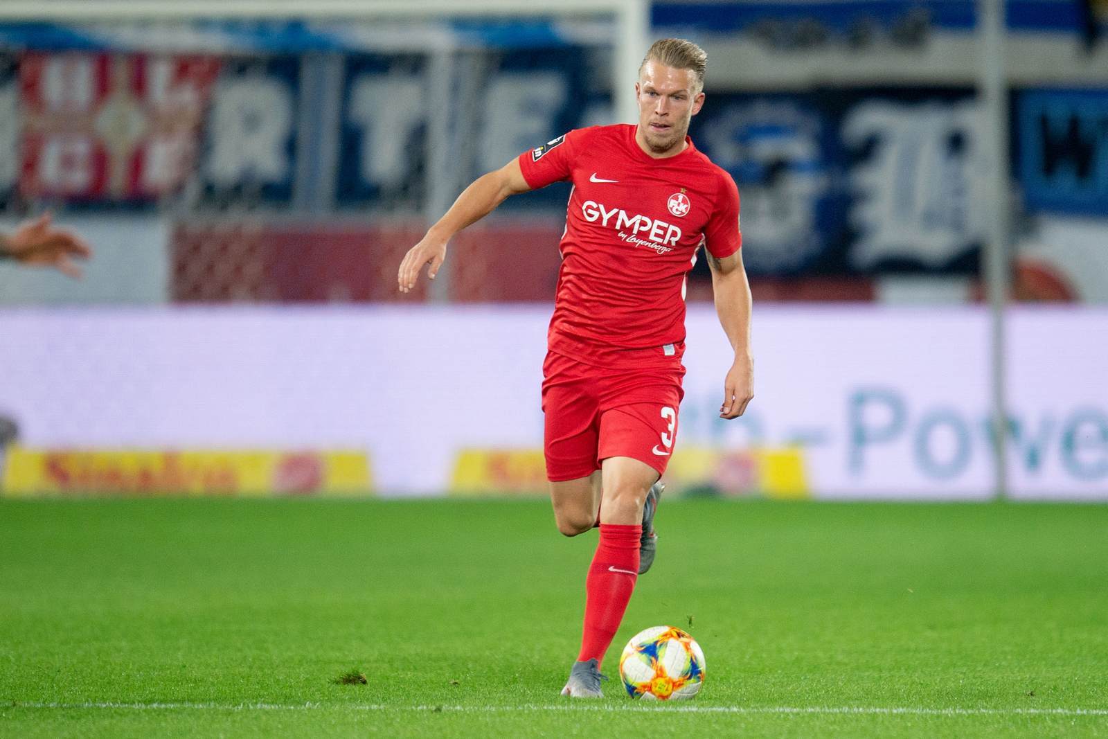 3. liga, fck, janek sternberg Janek Sternberg im FCK-Trikot.