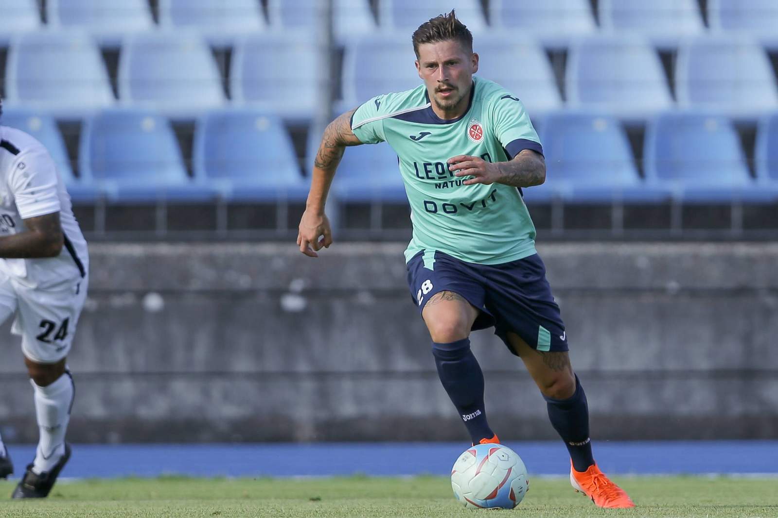 steven lewerenz Steven Lewerenz im Trikot von Virton.