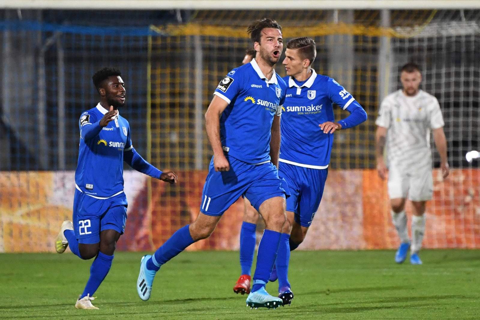 3. liga, 1. fc magdeburg, christian beck Christian Beck beim Torjubel gegen Jena.