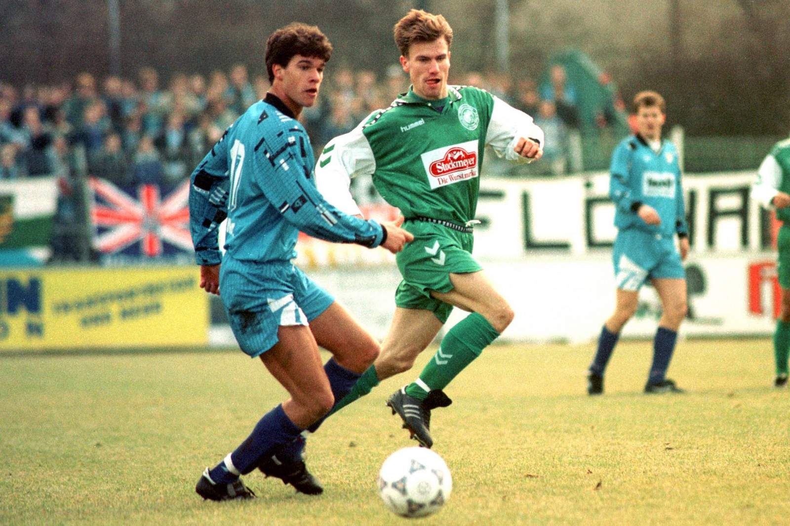 chemnitzer fc, michael ballack Michael Ballack (l.) gegen Leipzigs Sven Kaiser.