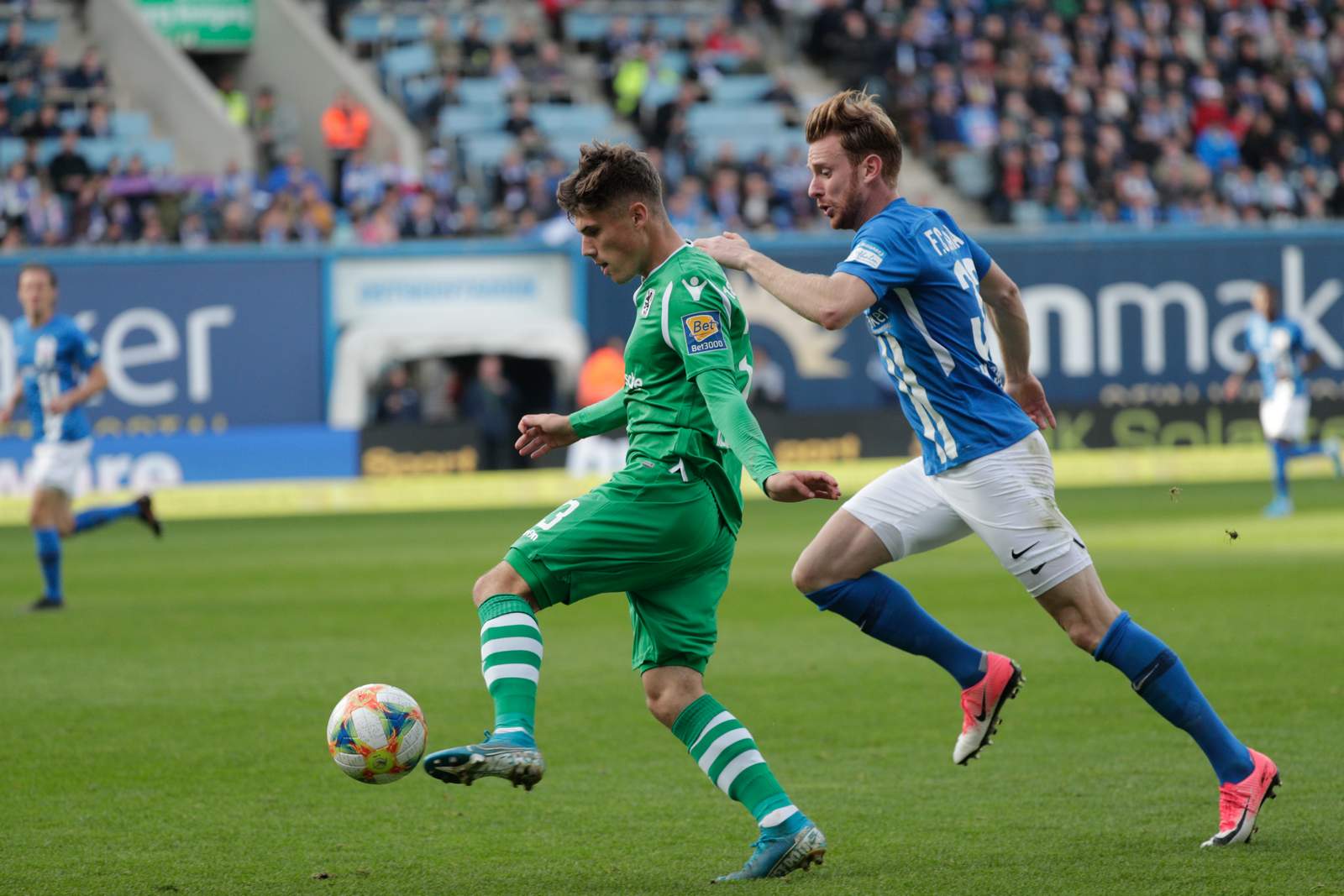 maximilian ahlschwede, leon klassen, 1860 münchen, hansa rostock, 3. liga Leon Klassen gegen Maximilian Ahlschwede.