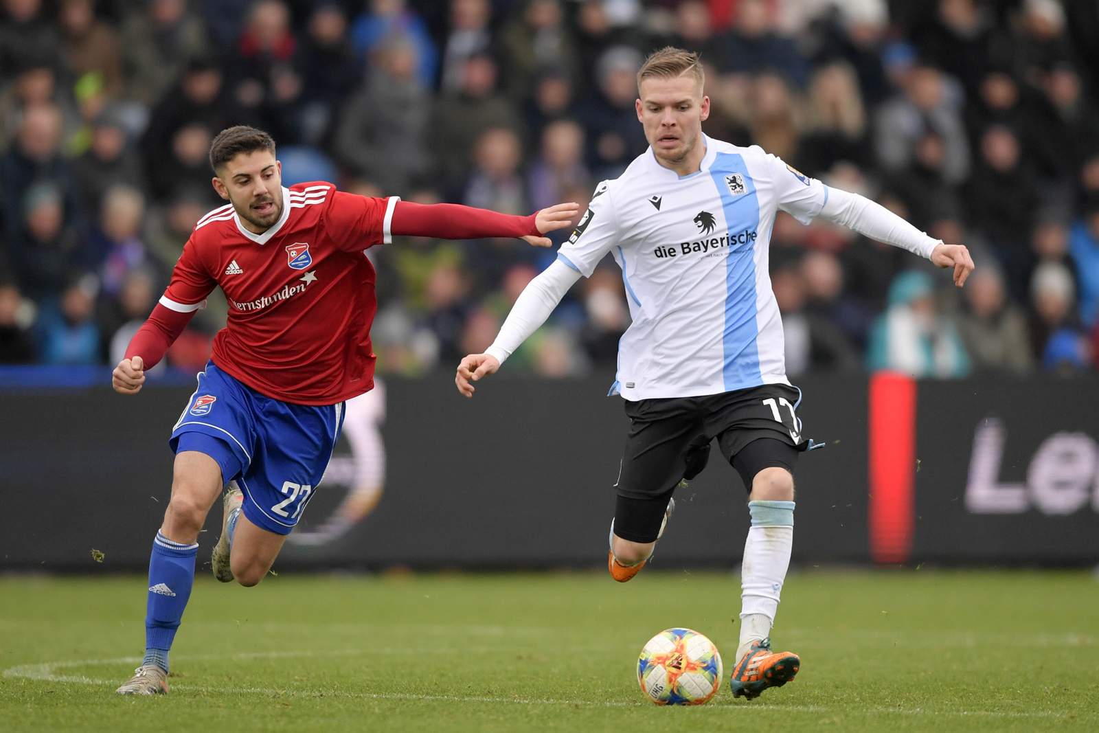 moritz heinrich, daniel wein, spvgg unterhaching, 1860 münchen, 3. liga Moritz Heinrich gegen Daniel Wein