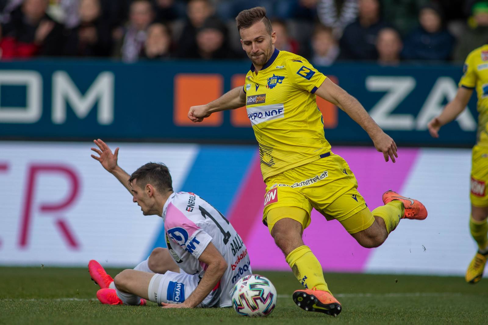 Nico Gorzel, St. Pölten, Bundesliga Nico Gorzel bei St. Pölten