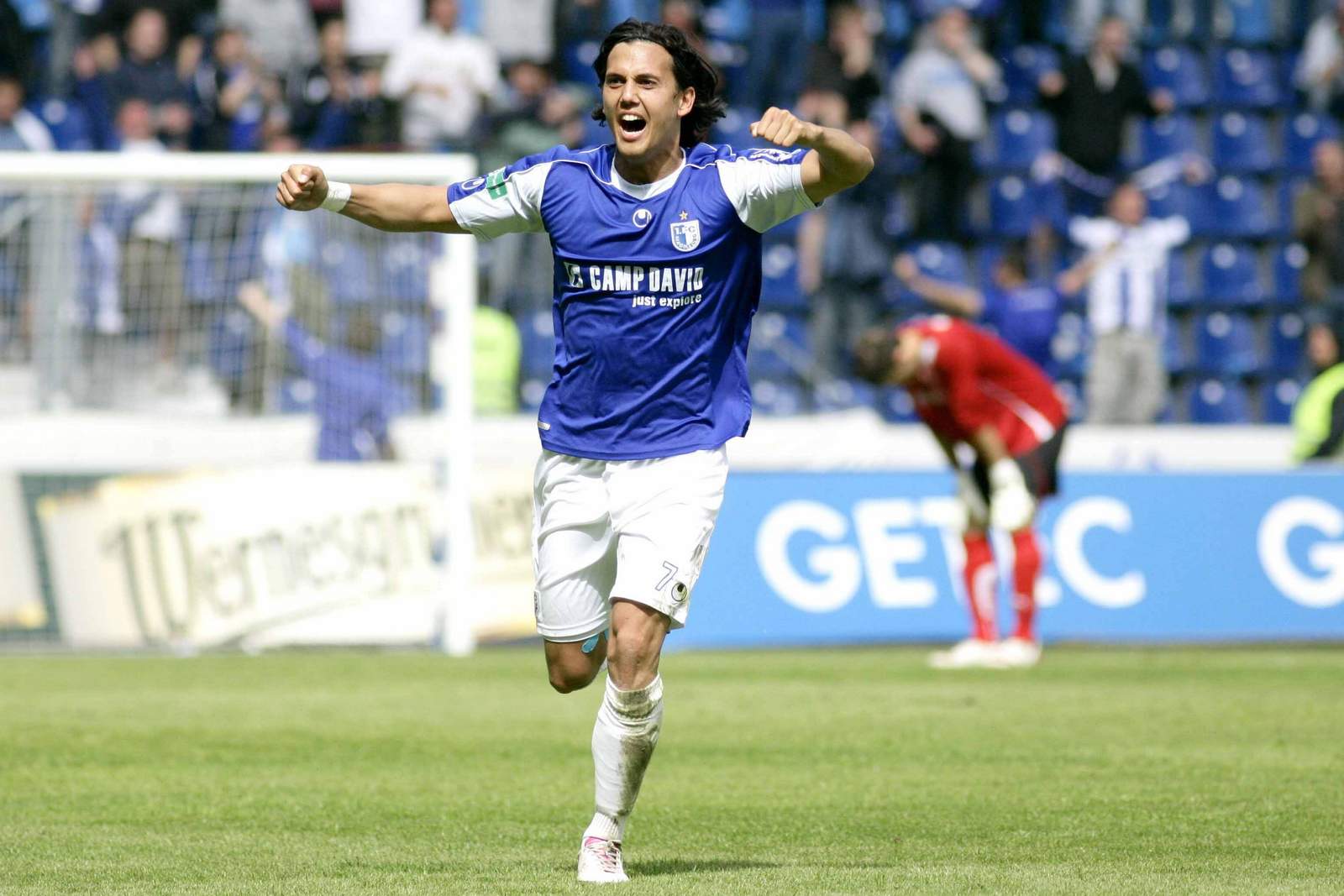 1. fc magdbeurg, denis wolf Denis Wolf beim Torjubel.