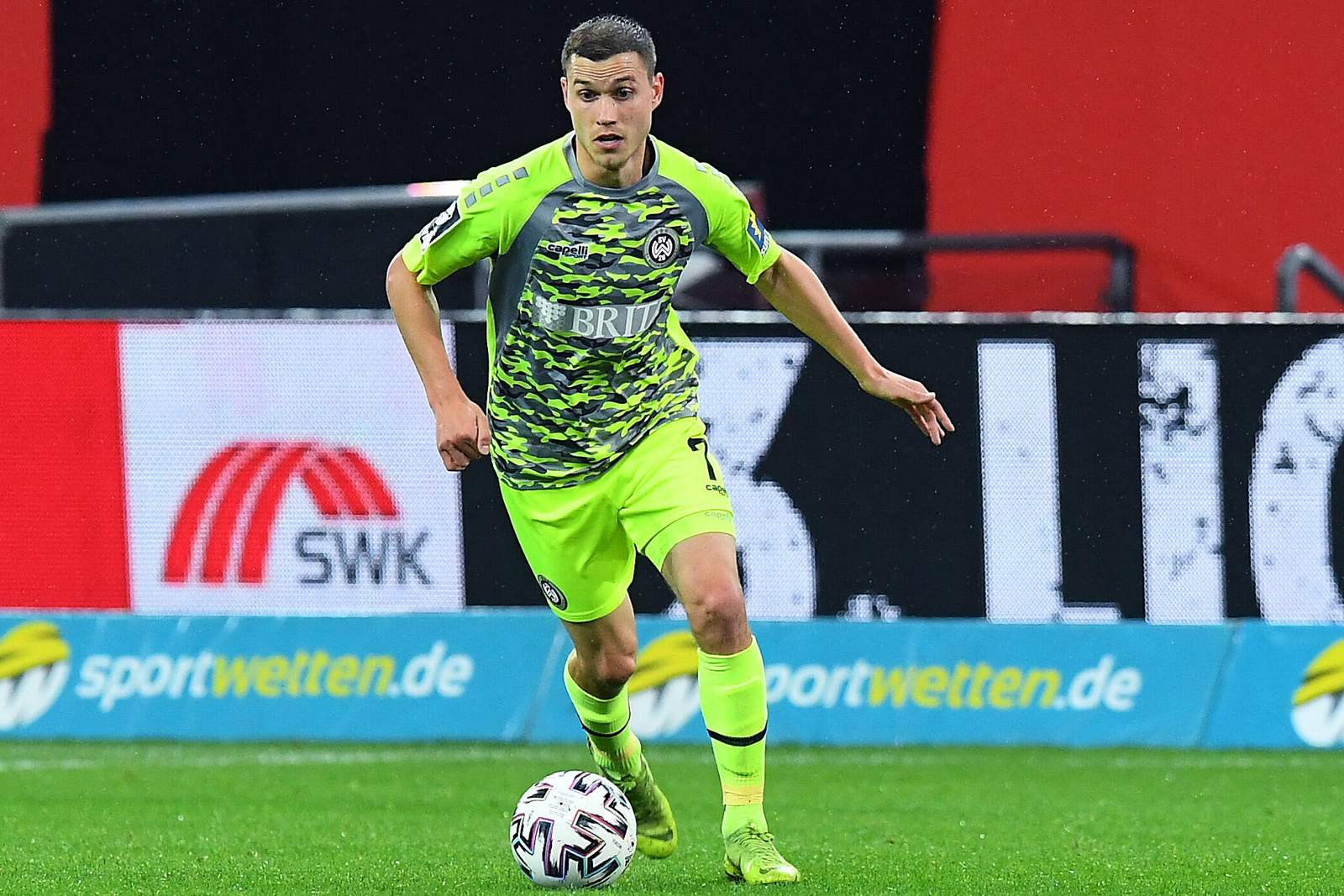 3. liga, wehen wiesbaden, gianluca korte Gianluca Korte im Auswärtsspiel gegen Uerdingen.