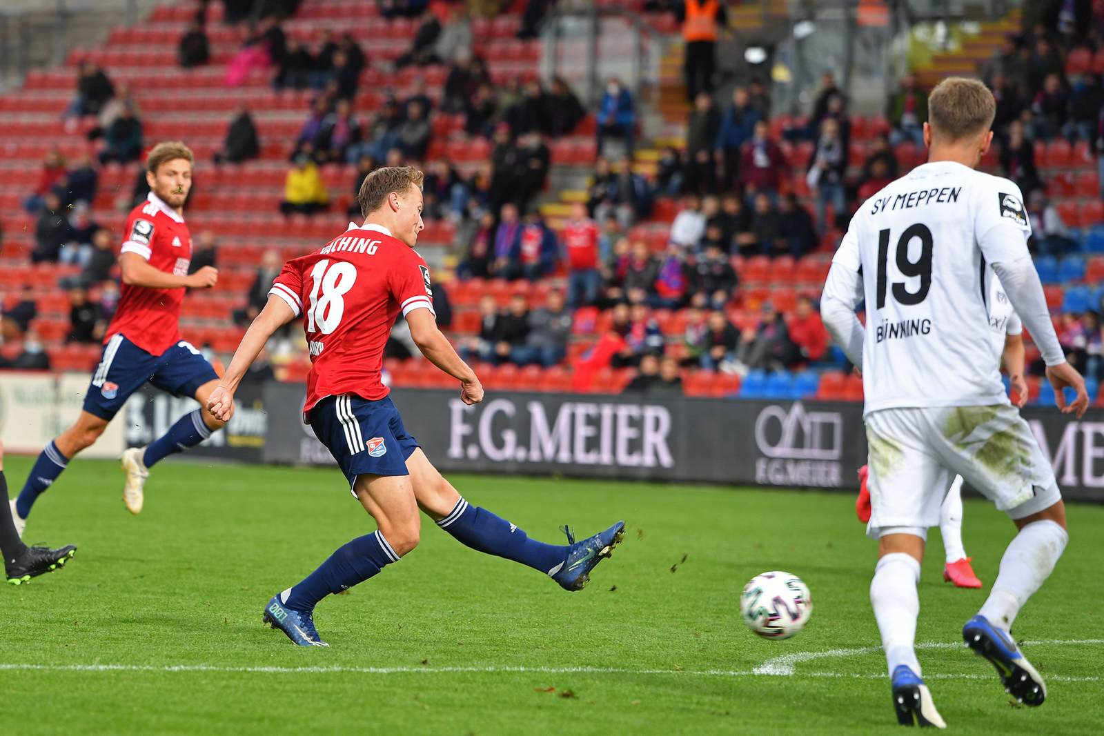 3. liga, spvgg unterhaching, niclas anspach Niclas Anspach schießt das 2:1 gegen den SV Meppen