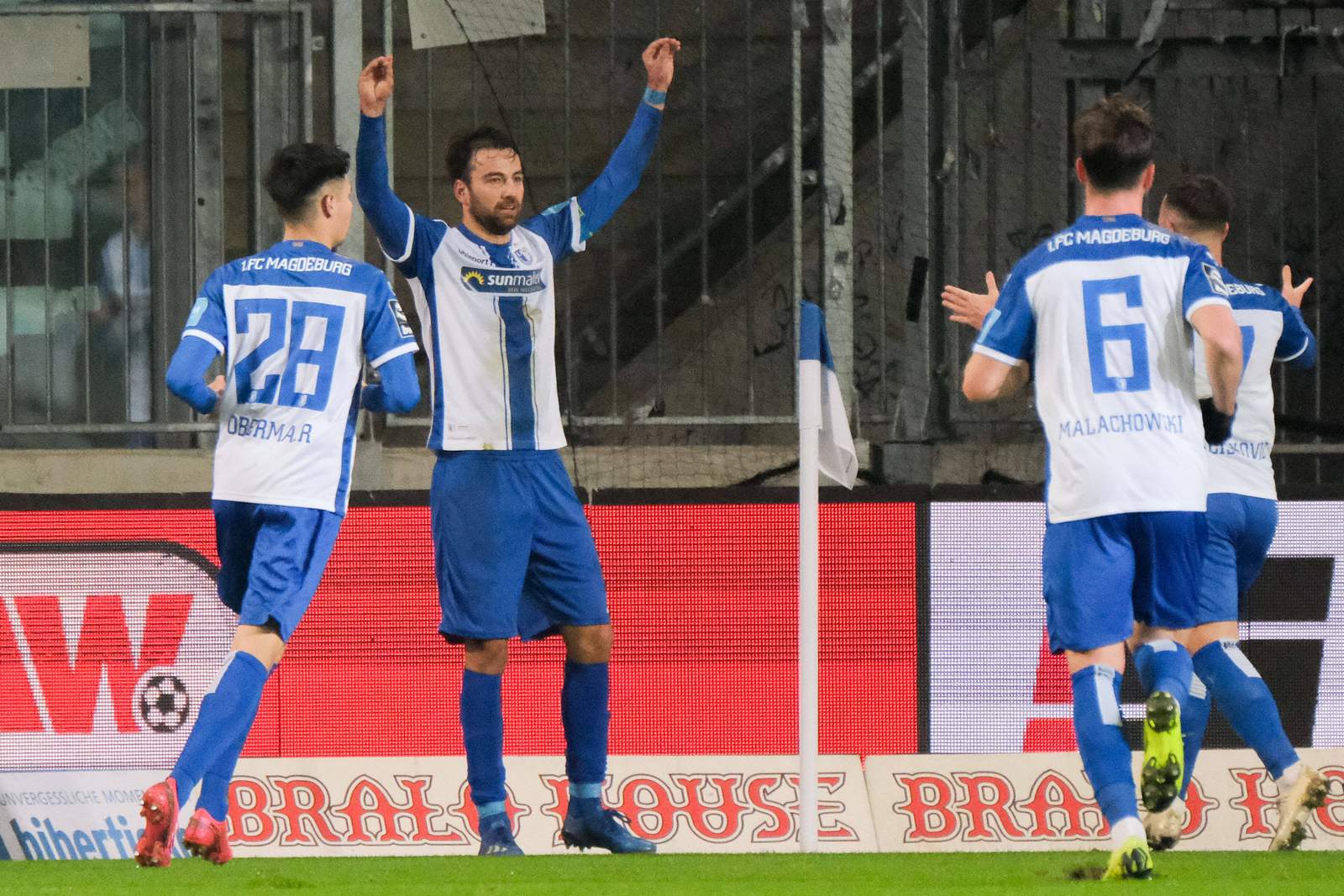 3. liga, 1 . fc magdeburg, christian beck Christian Beck jubelt gegen Rostock.